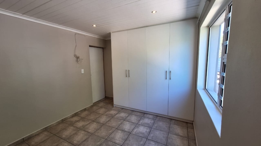 4 Bedroom Property for Sale in Velddrif Western Cape